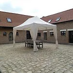 라 파토리아 Richebourg (Pas-de-Calais)